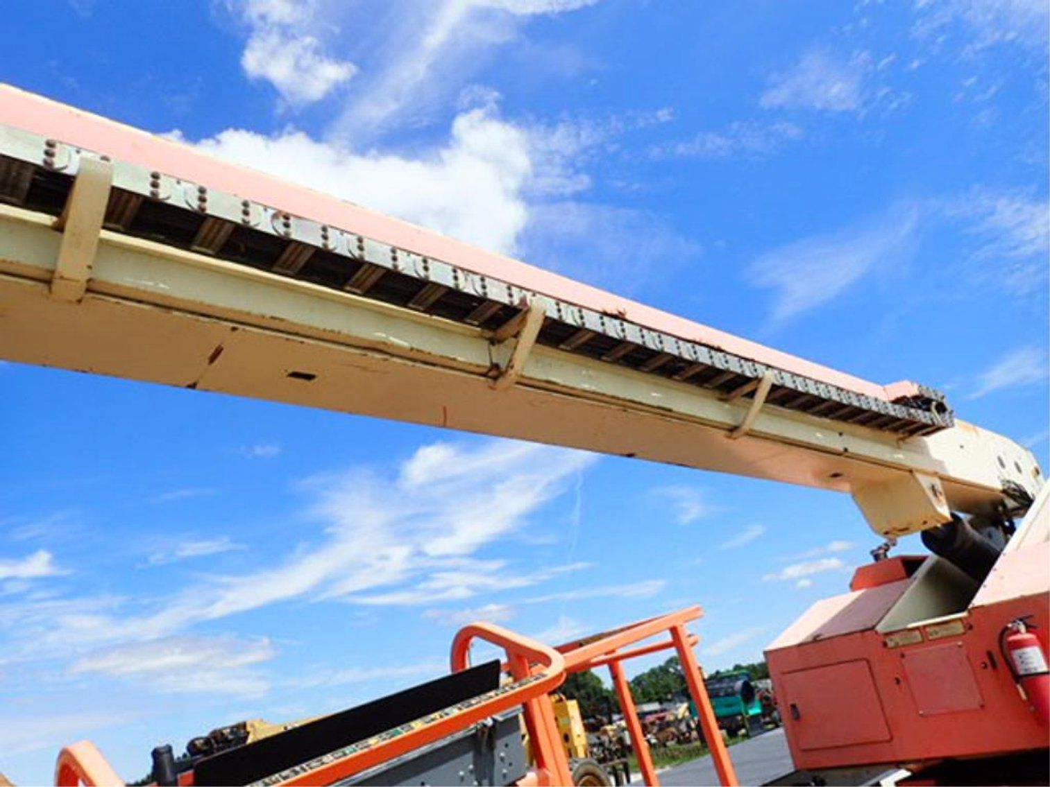 Sold - Articulated Boom Lift - View 12